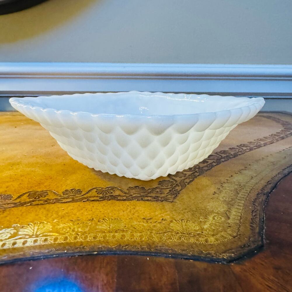 Vintage Hobnail Milk Glass White Square Candy Dish Fruit Bowl Diamond Pattern